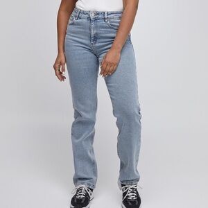NWT kasics the everyday jean vintage wash high rise